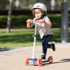 Best deal 🔥 Skates Decathlon Oxelo B1 500 Adjustable Scooter W/ Light-Up Wheels Kids 2'6 To 3'9 😍 116 Skates Decathlon Oxelo B1 500 Adjustable Scooter W/ Light-Up Wheels Kids 2'6 To 3'9