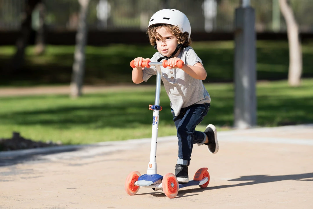 Best deal 🔥 Skates Decathlon Oxelo B1 500 Adjustable Scooter W/ Light-Up Wheels Kids 2'6 To 3'9 😍 45 Skates Decathlon Oxelo B1 500 Adjustable Scooter W/ Light-Up Wheels Kids 2'6 To 3'9
