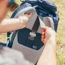 Buy π Quechua MH500, Hiking 30 L π Backpack, Kids' 𧨠42 Quechua MH500, Hiking 30 L Backpack, Kids'