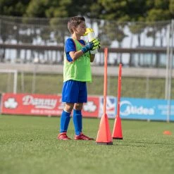 Kipsta Team F500 Soccer Goalkeeper Gloves Kids'