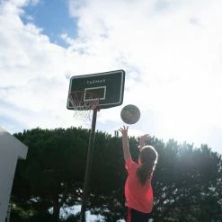 Tarmak Team Basketball Hoop With Adjustable And Foldable Stand (from 2.20 To 3.05m) B100 Easy - Black