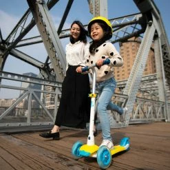 Best deal 🔥 Skates Decathlon Oxelo B1 500 Adjustable Scooter W/ Light-Up Wheels Kids 2'6 To 3'9 😍 98 Skates Decathlon Oxelo B1 500 Adjustable Scooter W/ Light-Up Wheels Kids 2'6 To 3'9