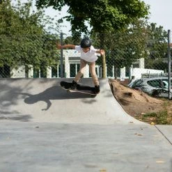 Skates Decathlon Oxelo CP100 Complete Freestyle Skateboard 29.8''x7.5'' Kids 8 To 12 Yo